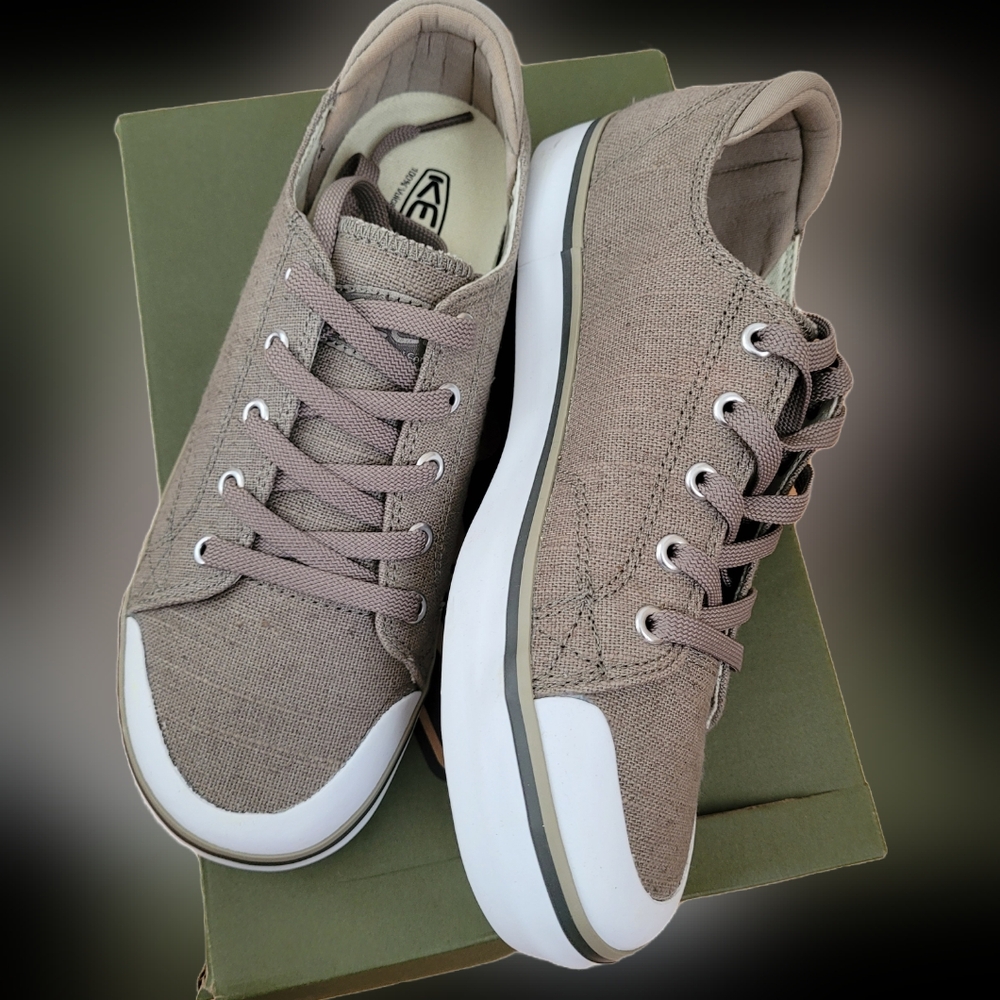 Keen NWT Elsa III Women's Sneaker